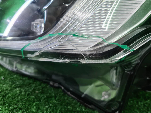 Битая Фара левая Subaru Forester 5 SK (2021-н.в.) LED