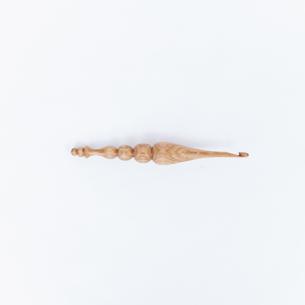 Деревянный крючок для вязания из древесины дуба 5 мм. K198