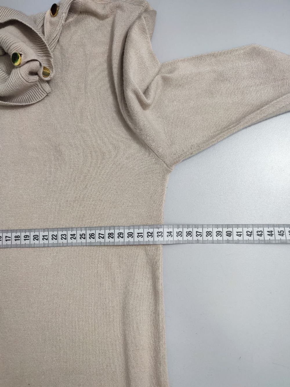 Платье Mango светлое 44 размер