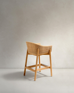 Полубарный стул Galea из тикового дерева и синтетического ротанга, 65 см