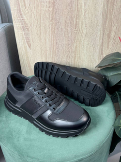 Кроссовки Prada