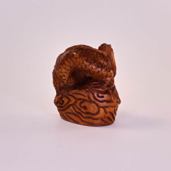 Нэцкэ Дракон