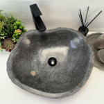 Раковина из речного камня RS-63866 (52*46*15) 0123