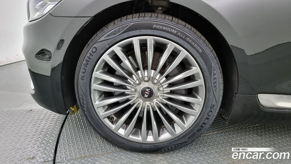Kia The K9 (Quoris/K900) 3.8 GDI AWD (05.2020)