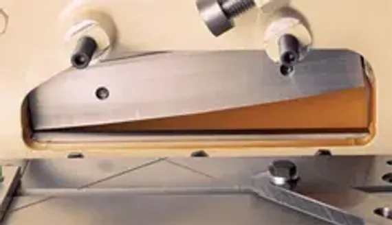 Гидравлический упор для уголков и полосового проката Geka