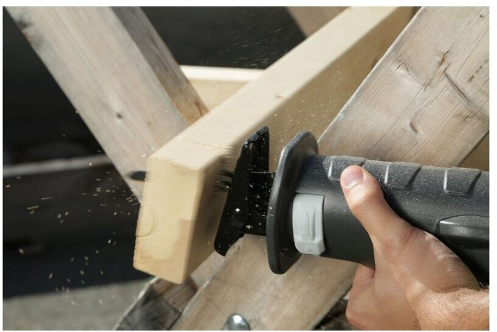 Пила сабельная аккумуляторная GREENWORKS GD24RS 24В,мак.гл.пропила-220мм,б/щ,без АКБ и ЗУ (1200407)