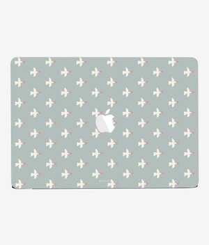 Виниловая наклейка LOVE CARRIER для MacBook