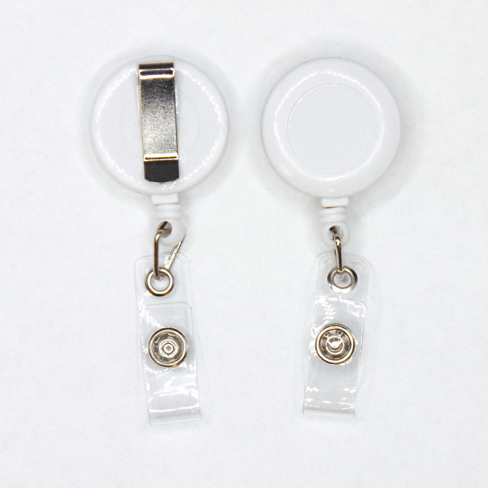 Ретрактор (рулетка) для карты Москвёнок с клипсой белый