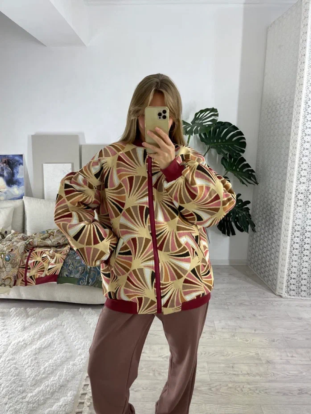 Куртка-бомбер (цвет бежево-винный)