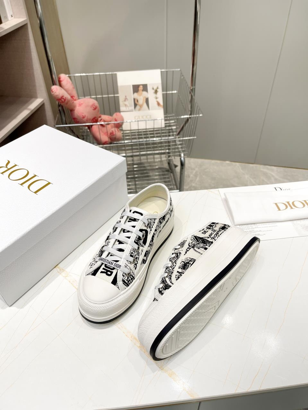 Christian Dior Walk'n'Dior Sneaker
