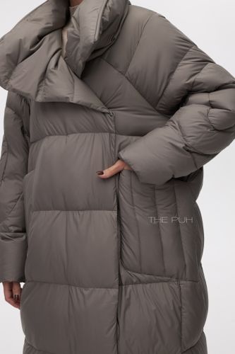 Удлиненный пуховик-кокон цвета хаки