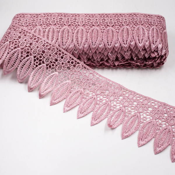 Кружево вязаное "Лист" 10 см розовое