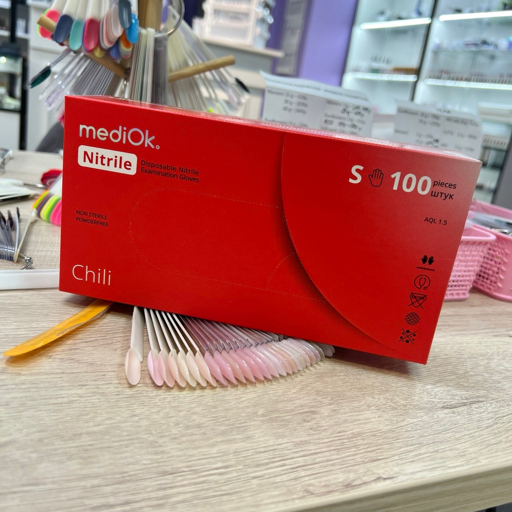 Перчатки нитриловые MediOK Красные 50пар (100шт.)/упаковка, размер S