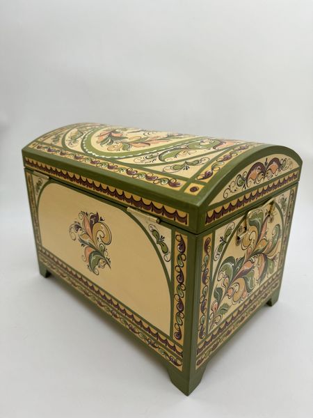 Сундук подарочный с ручной росписью