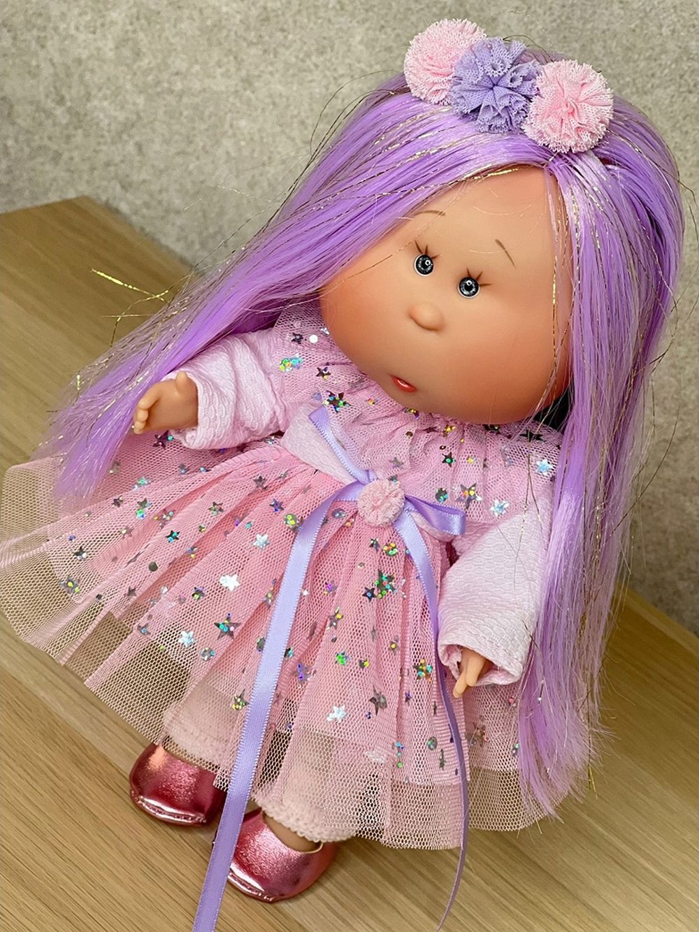 Кукла Nines виниловая 30см MIA CASE (3412A)