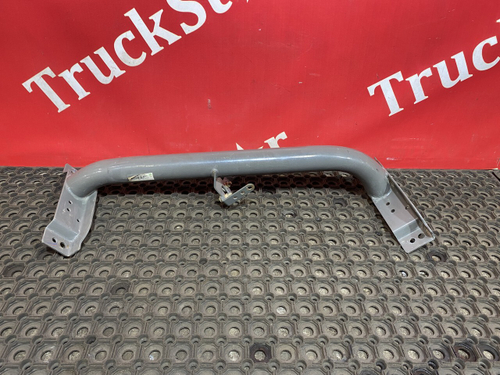 Кронштейн корпуса подножки правый 2023г