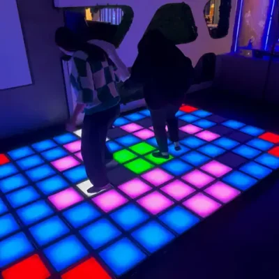 Интерактивный светодиодный пол «Арена Pixel battle» 96шт Максимальная комплектация 8,6 кв. м.