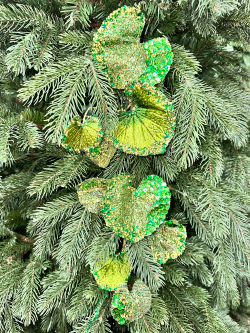 Веточка с овальными листьями 76см ChristmasDeLuxe premium collection зеленая