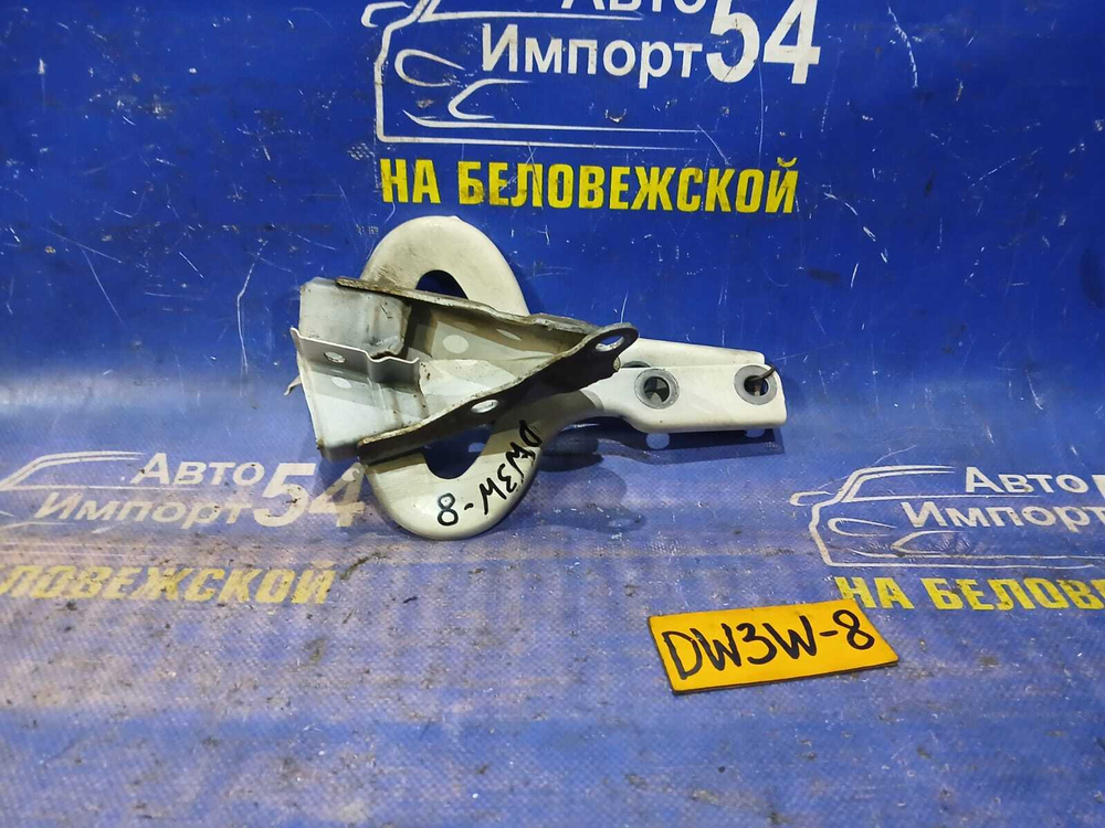 Петля капота левая MAZDA DEMIO 1998