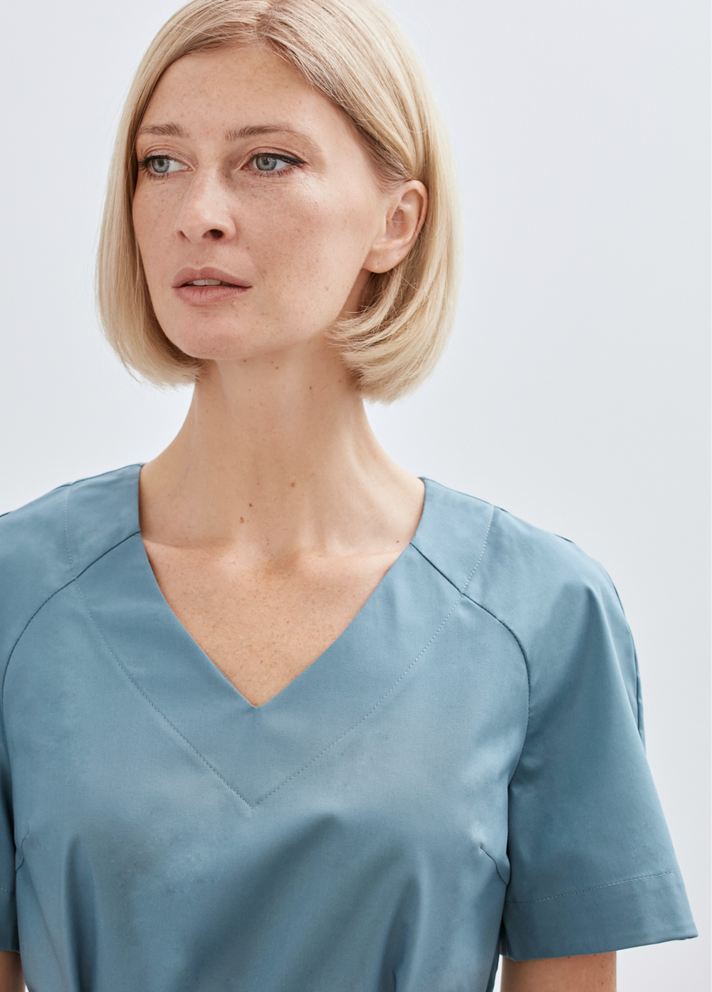 Медицинская туника с рукавом реглан