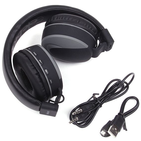 Qulaqcıq / Наушники / Headphones Celebrat A9