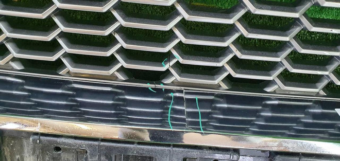 Решетка радиатора Haval F7 (2018-2022)