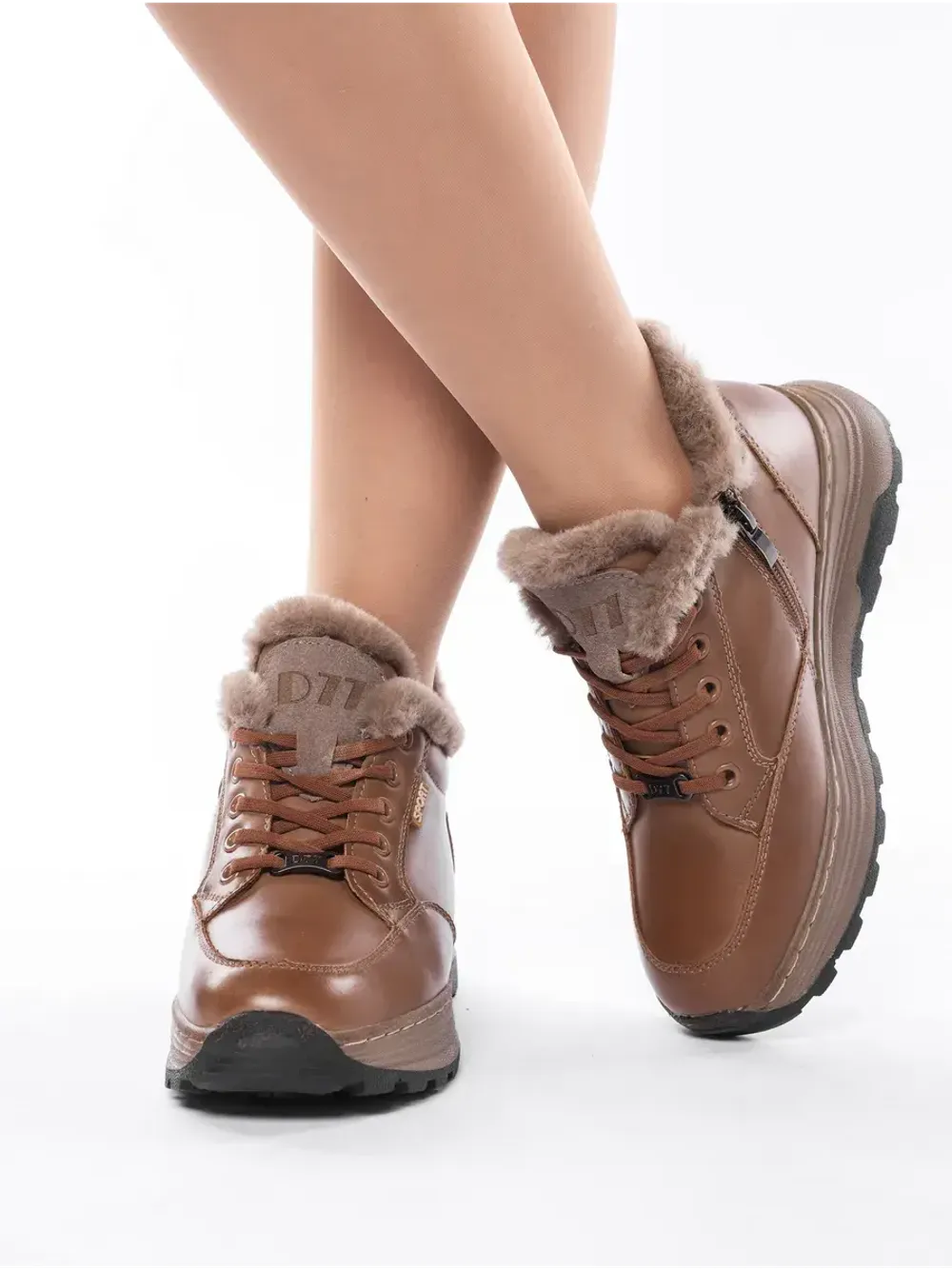 Кроссовки зимние