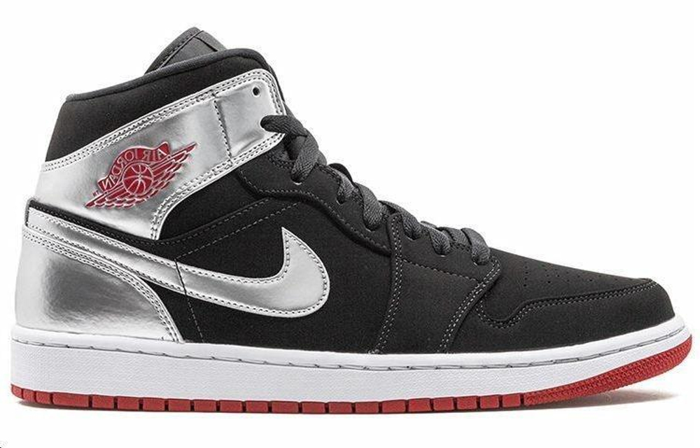 Кроссовки Jordan Air Jordan 1 Mid Takes It Back To "Johnny Kilroy"