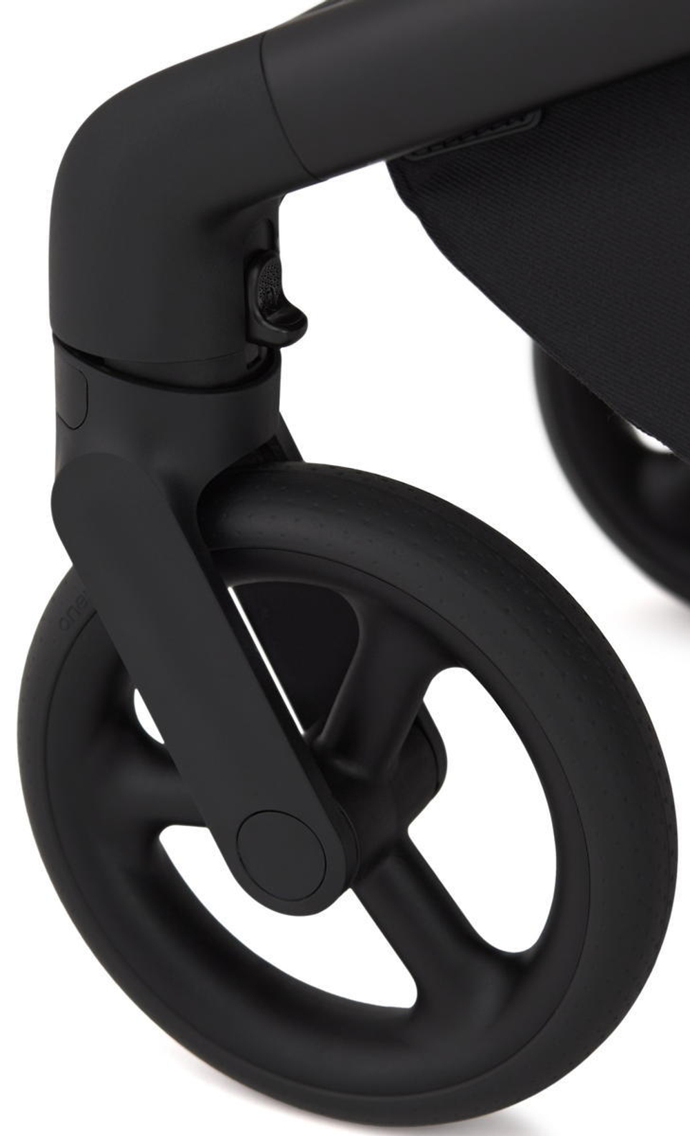 Детская коляска Anex Flo x Avionaut Cosmo 3 в 1 без адаптеров Lungo/ss-06 Black