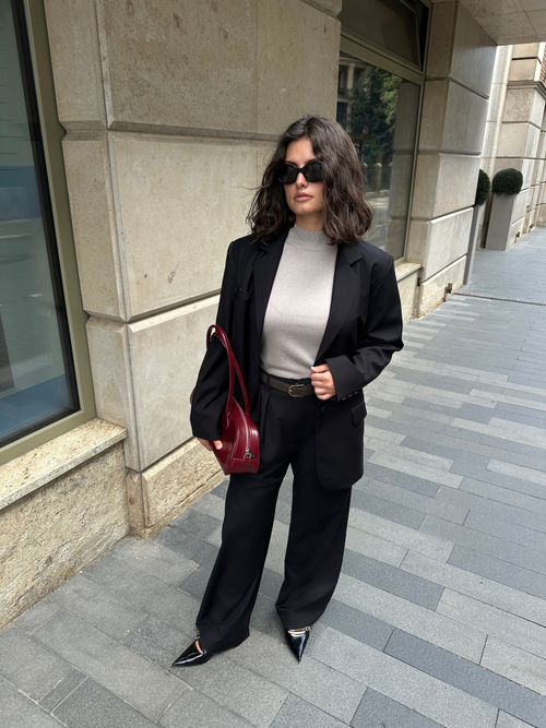 Брюки из вискозы на заниженной талии черные