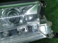 Фара правая Toyota Land Cruiser 200 (2015-2021) LED