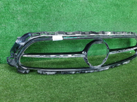 Накладка решетки радиатора Mercedes E W213 (20-23)