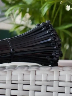 Стяжка. Хомут. 4мм*300мм 100 штук