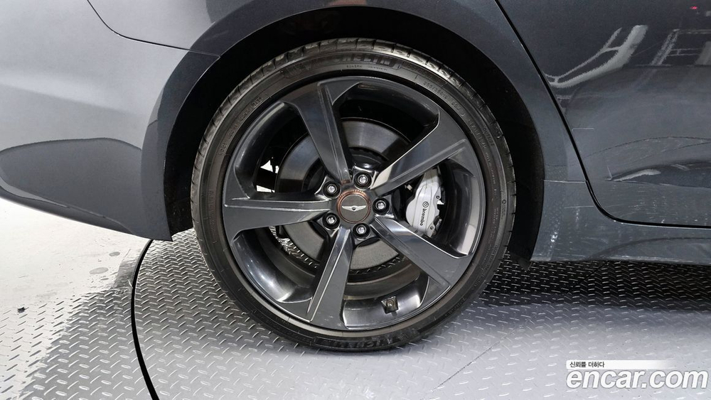 Genesis G70 3.3T Sports AWD (11.2019)