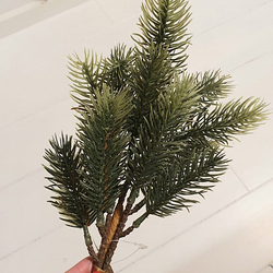 Ветка еловая 35 см зеленый