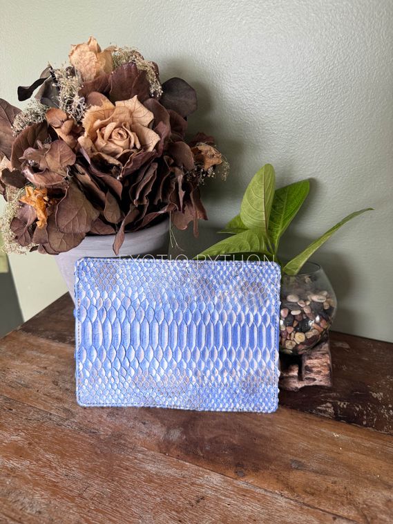 Обложка на паспорт из питона AC-132