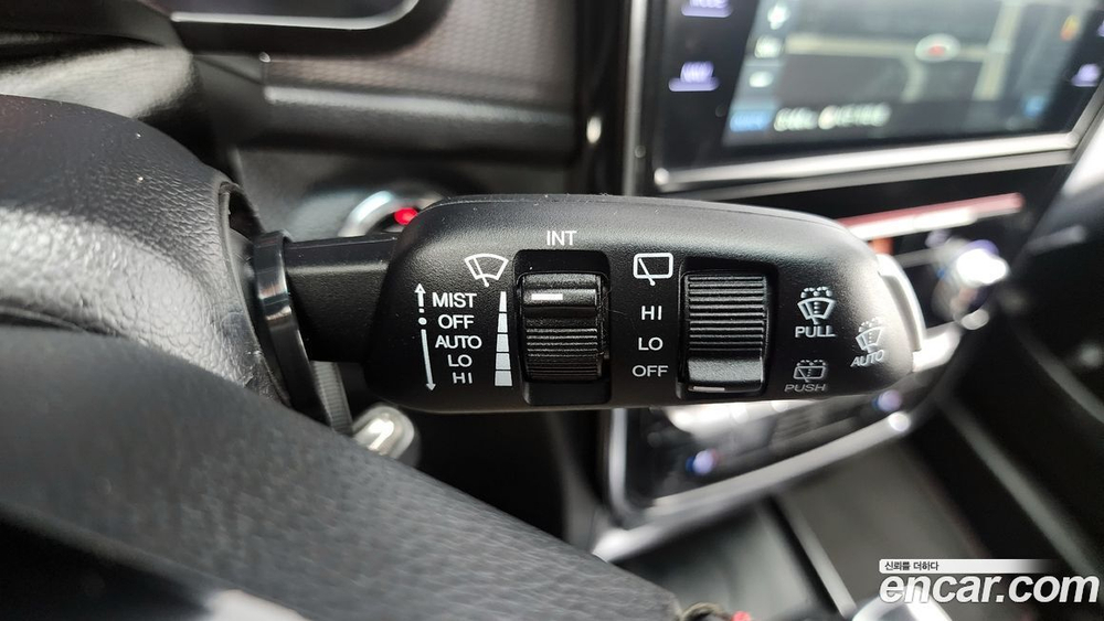 KG Mobility (Ssangyong) Very New Tivoli Дизель 1.6 2WD (09.2020)
