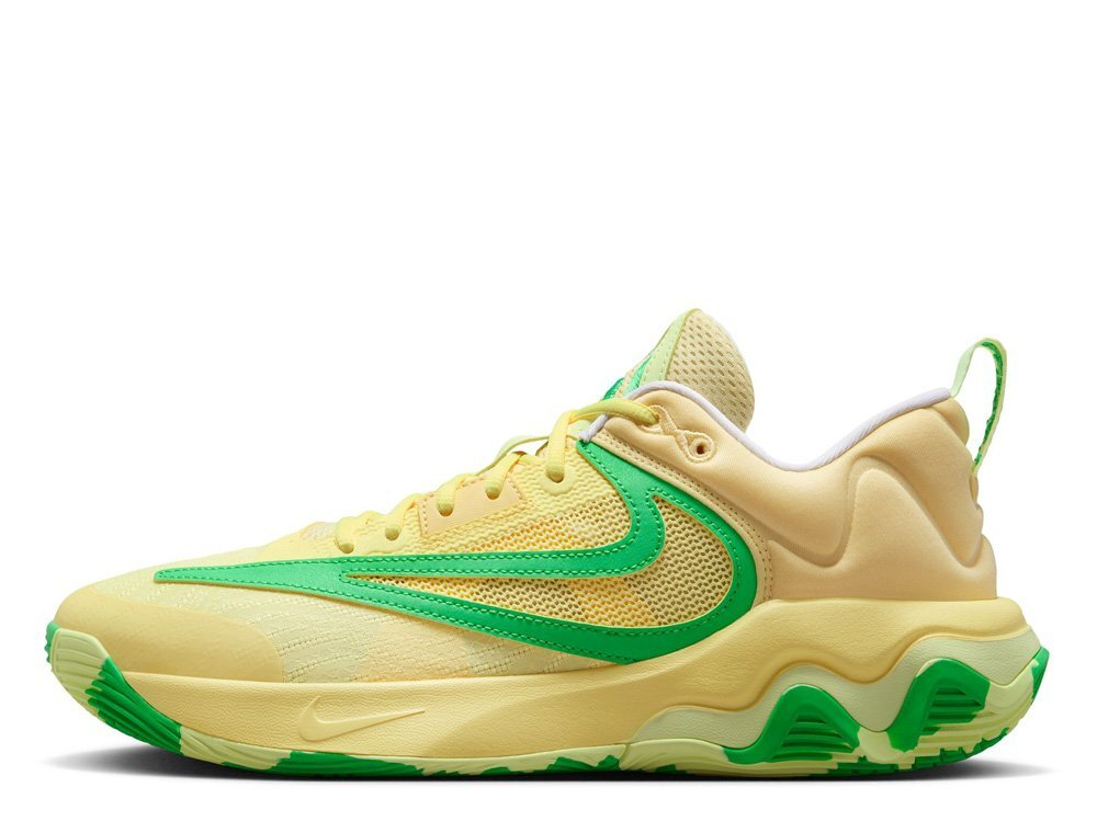 Nike giannis sneaker cheap