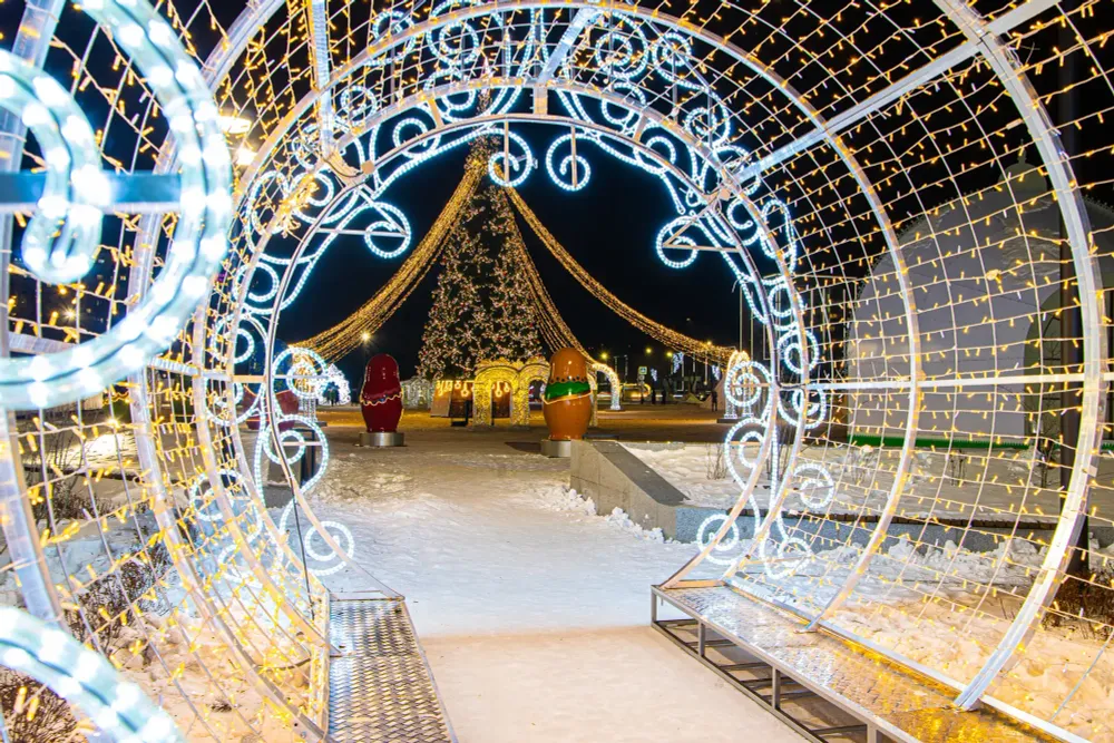 Световой туннель "Белая зима"