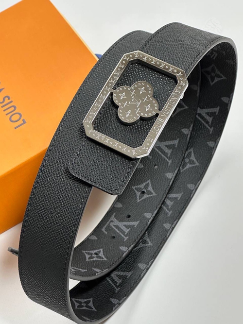 Двухсторонний ремень Louis Vuitton