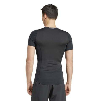 Баскетбольная мужская футболка adidas Techfit Tee M