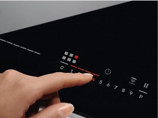 Индукционная варочная панель Electrolux IPE 6474 KF