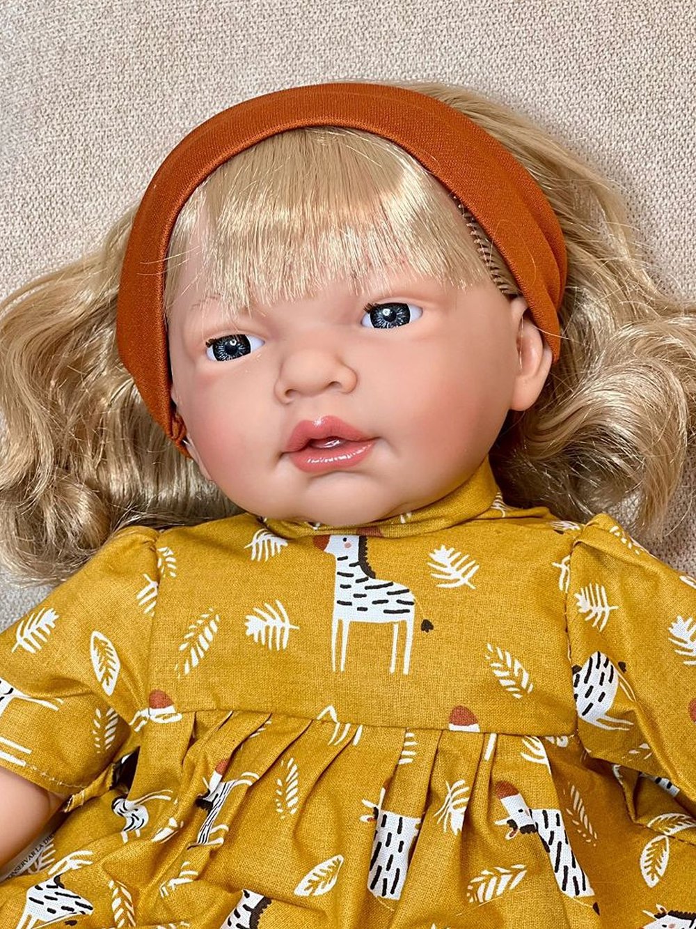 Кукла Nines 40см мягконабивная в пакете (N1600K)