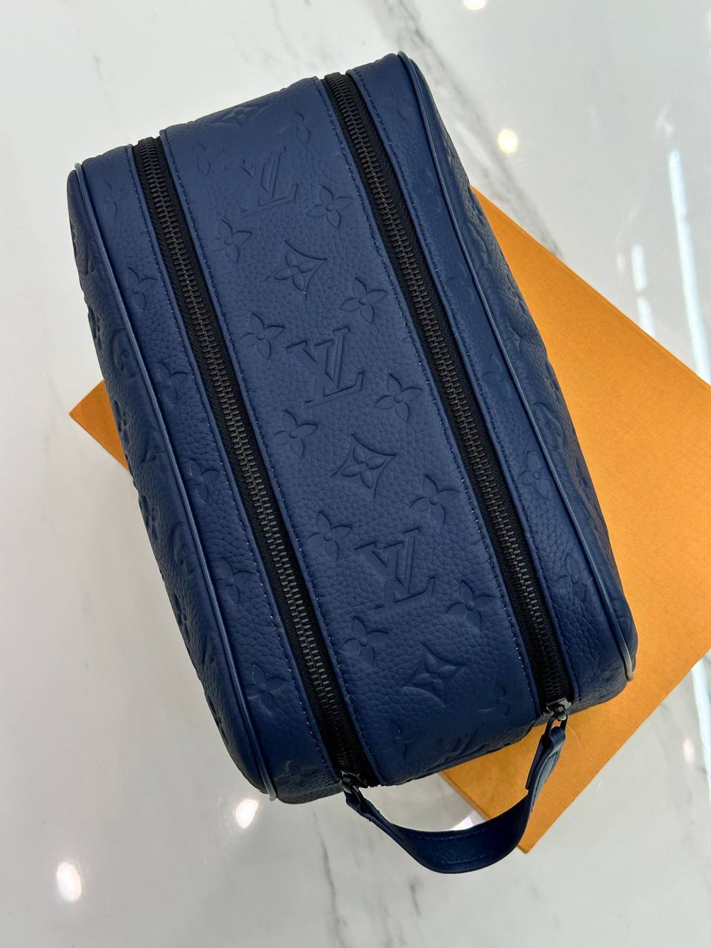 Несессер Louis Vuitton