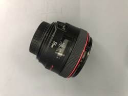 Canon EF 50mm 1.2L USM