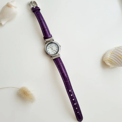 Часы Anne Klein