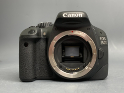 Canon EOS 550D Body 237 кадров