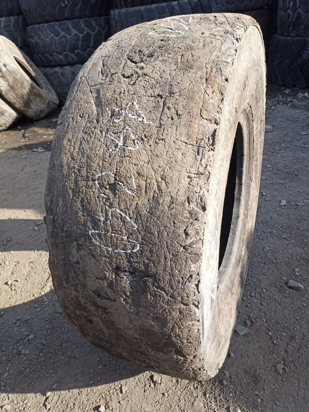 17.5R25 Michelin XSMD2+ шина б/у