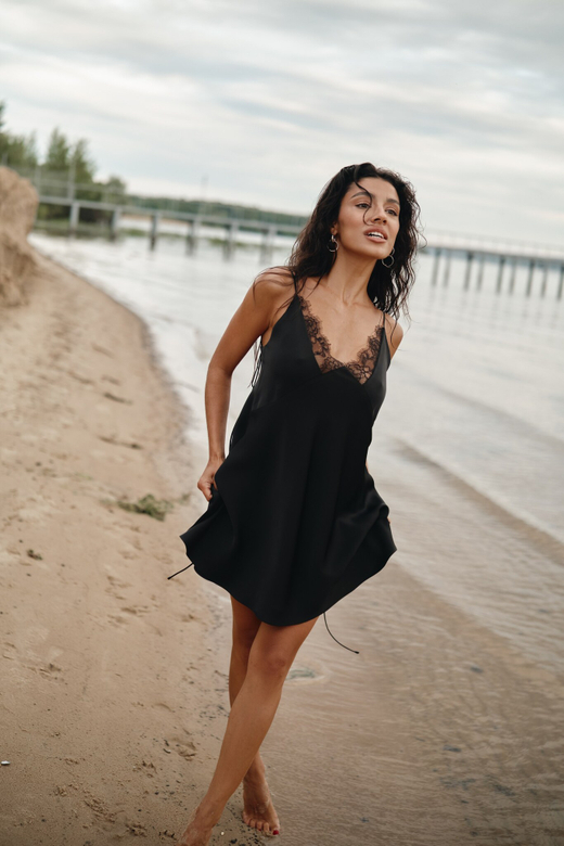 Платье мини с открытой спиной bk