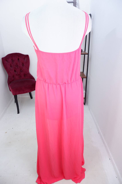 Сарафан Ostin легкий и стильный, маркировка М, визуально на 46 размер